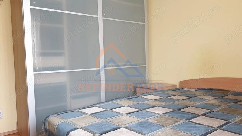Sebastian Apartament de vanzare cu 3 camere,
